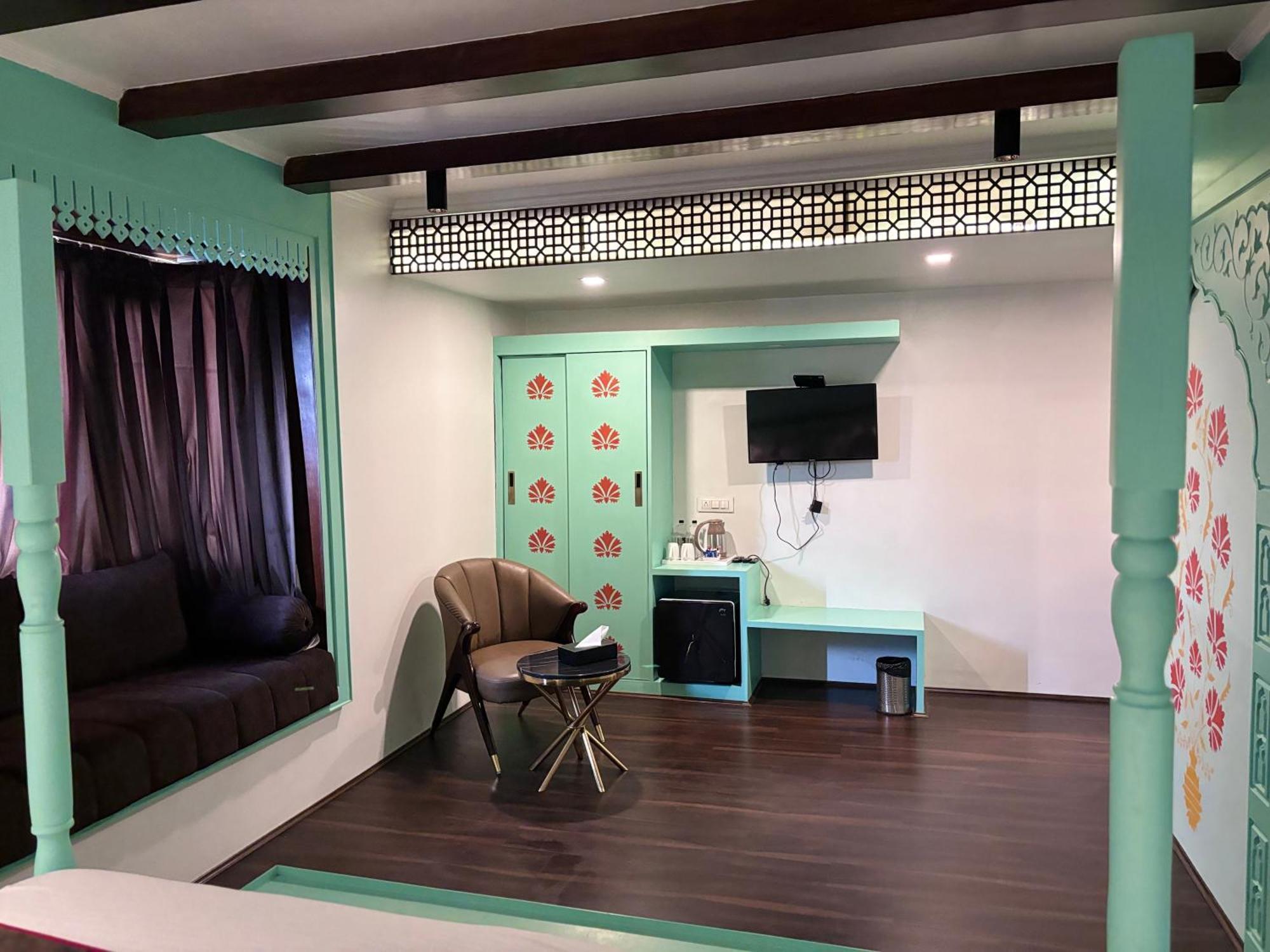 Hotel Green Rooms, Vintage Luxury Near Dal Lake Срінагар Екстер'єр фото